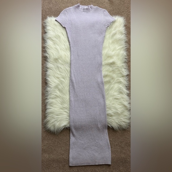 Good American Ribbed Terry Midi Dress in Lavender Purple - Picture 2 of 5